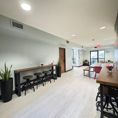 Valued Stay Aloha Madison Luaran gambar