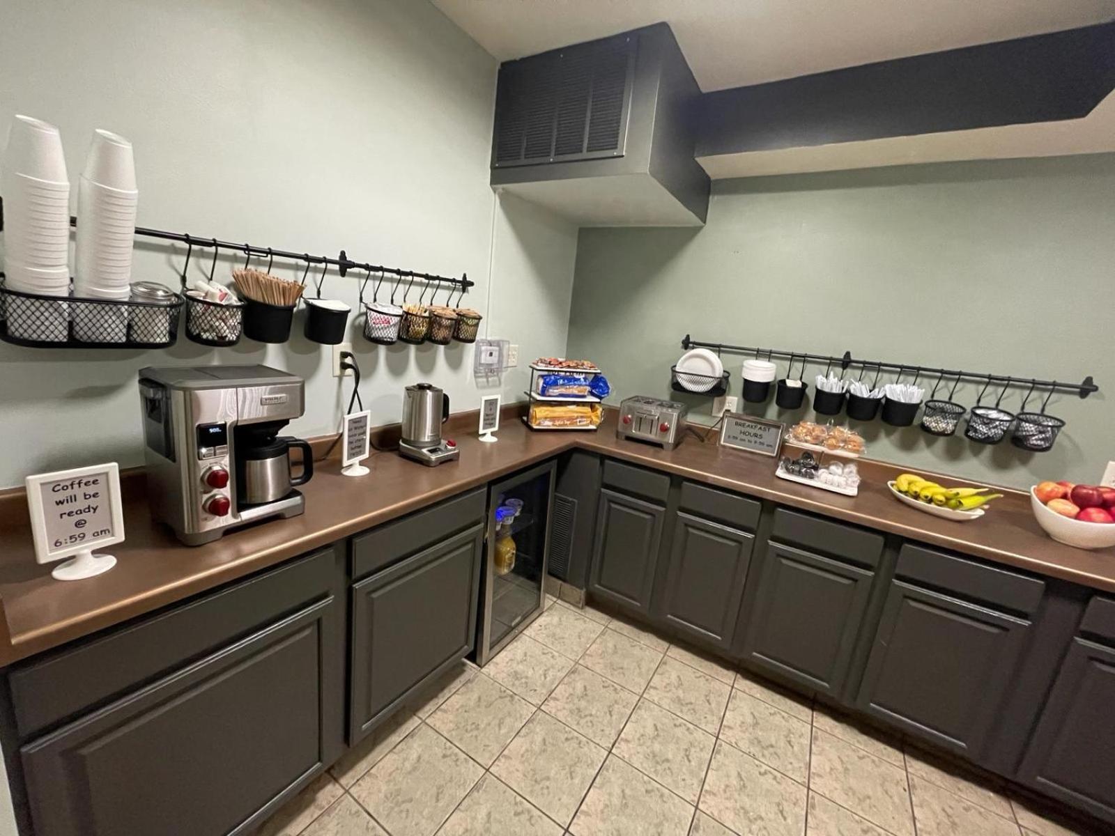 Valued Stay Aloha Madison Luaran gambar